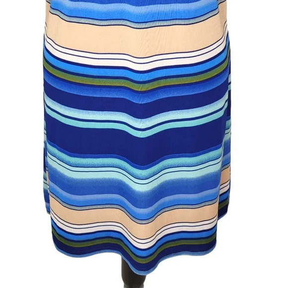 LUXOLOGY Women's Split V Neck Sleeveless Striped Shift Dress Size Medium Blue - Picture 14 of 16